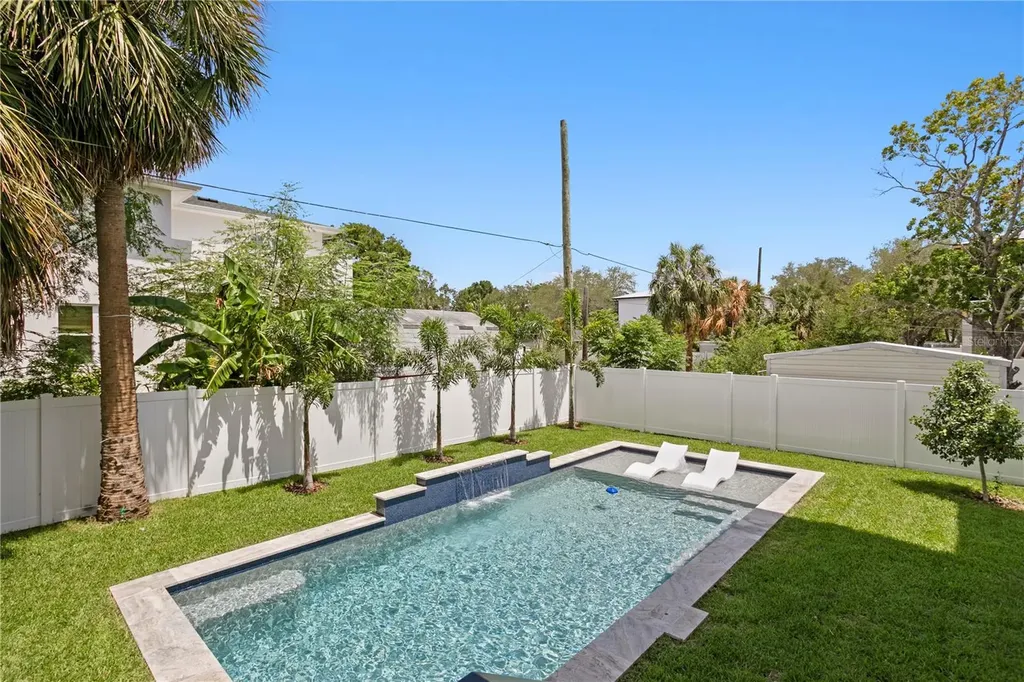 3602 S Belcher Drive Tampa FL 33629