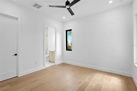 3602 S Belcher Drive Tampa FL 33629