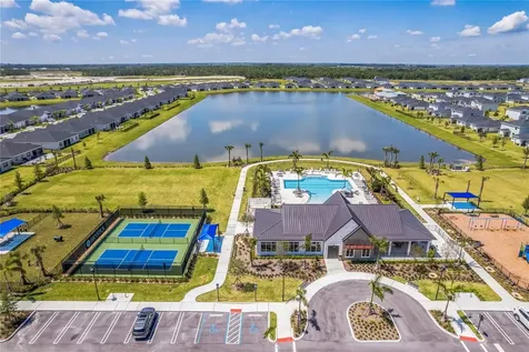 10692 NW Suncrest Loop Port St Lucie FL 34987