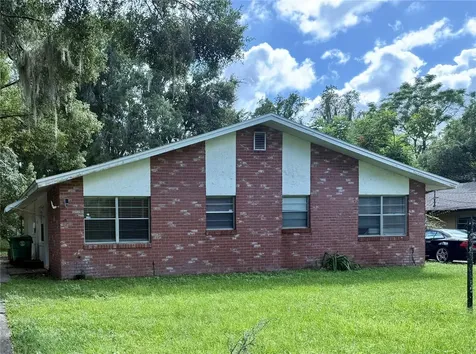 836 E Indiana Avenue Deland FL 32724