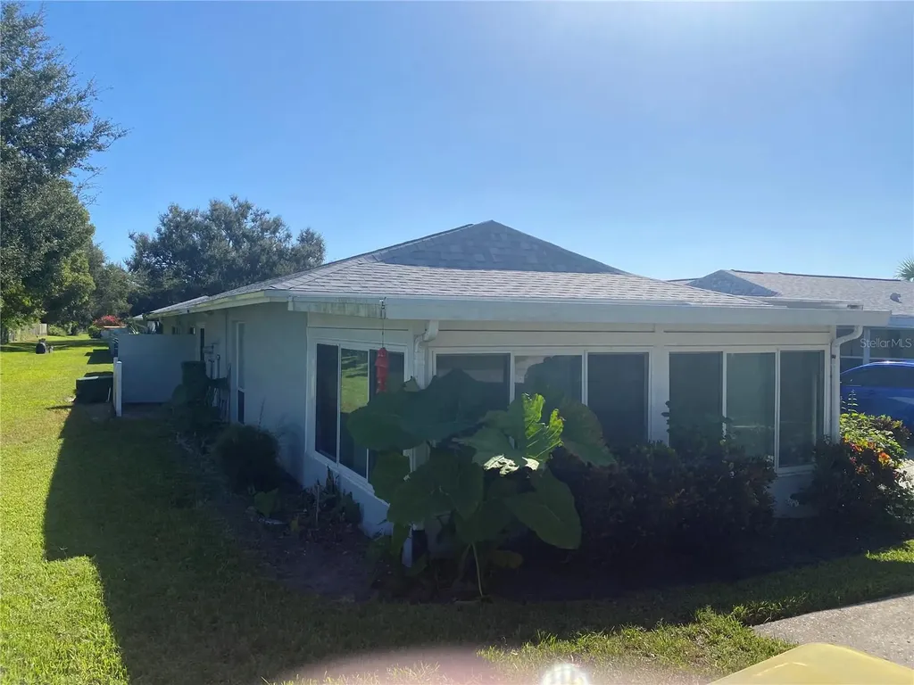 1609 Whitebridge Drive Palm Harbor FL 34684