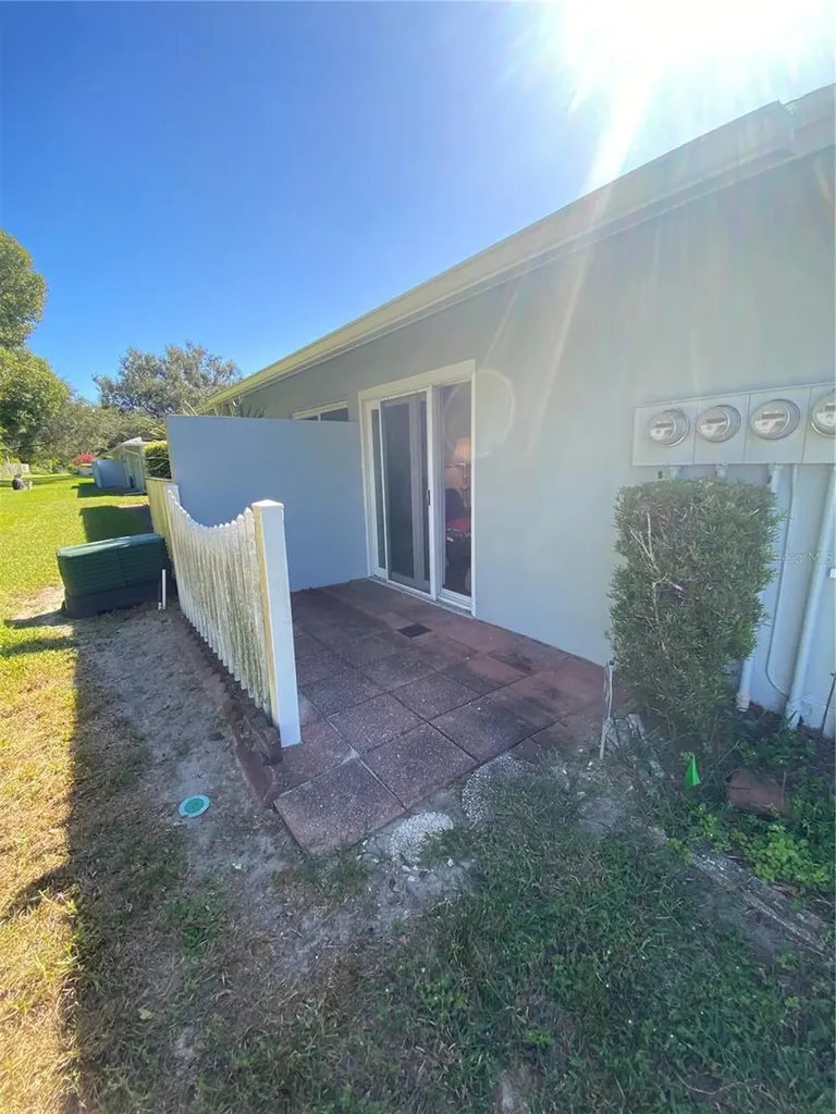 1609 Whitebridge Drive Palm Harbor FL 34684