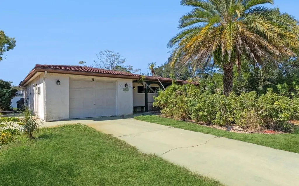 11705 Ibis Lane Port Richey FL 34668