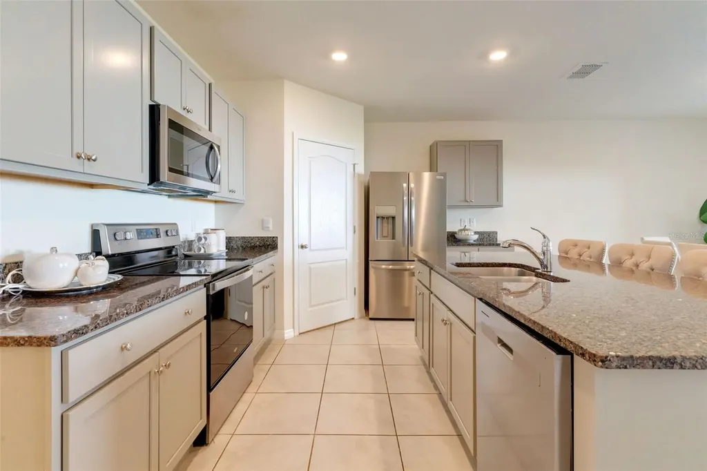 9537 Black Walnut Drive Clermont FL 34715