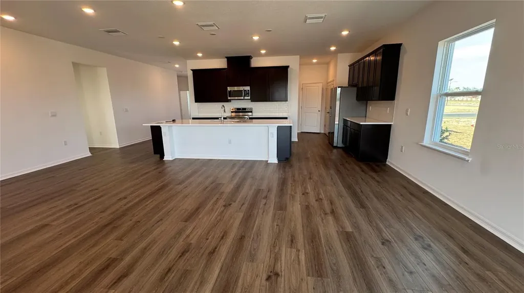 857 Hawthorne Berry Road Lakeland FL 33810