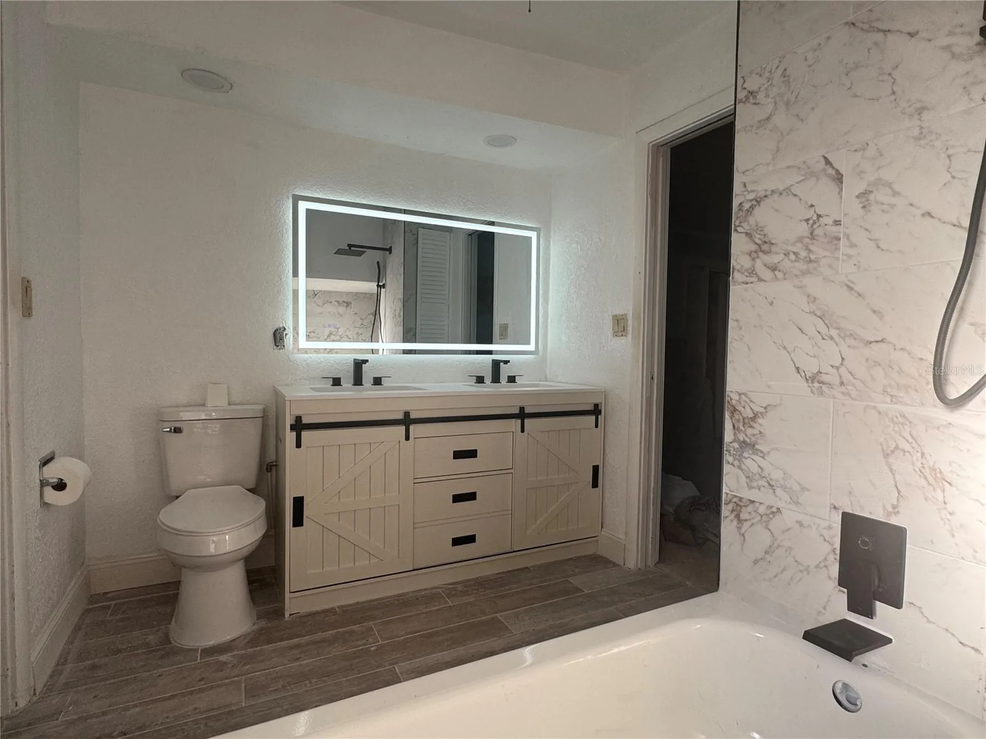 1204 Eckles Drive Tampa FL 33612