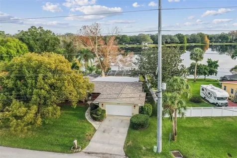 1204 Eckles Drive Tampa FL 33612