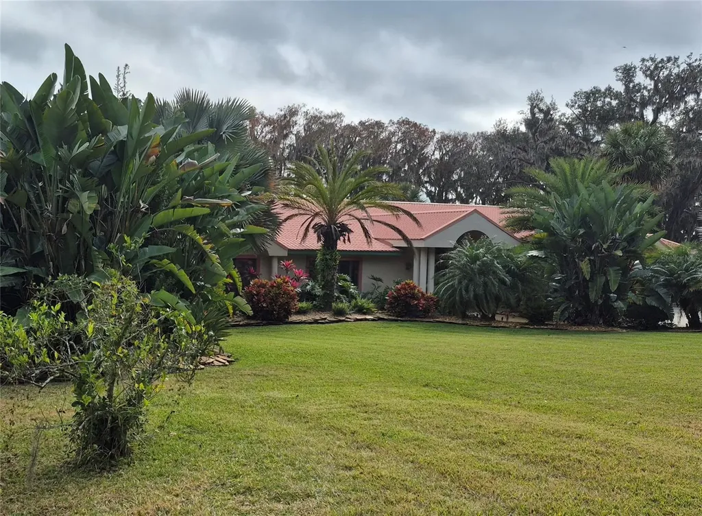 4345 Corley Island Road Leesburg FL 34748