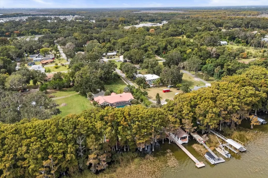 4345 Corley Island Road Leesburg FL 34748