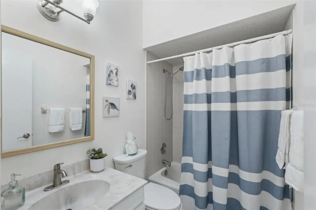 5382 Royal Palm Avenue Sarasota FL 34234