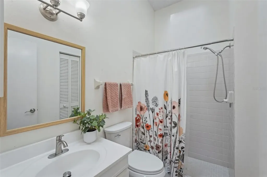 5382 Royal Palm Avenue Sarasota FL 34234