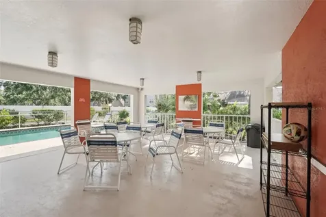 5382 Royal Palm Avenue Sarasota FL 34234