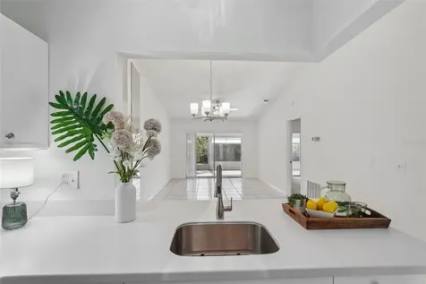 5382 Royal Palm Avenue Sarasota FL 34234