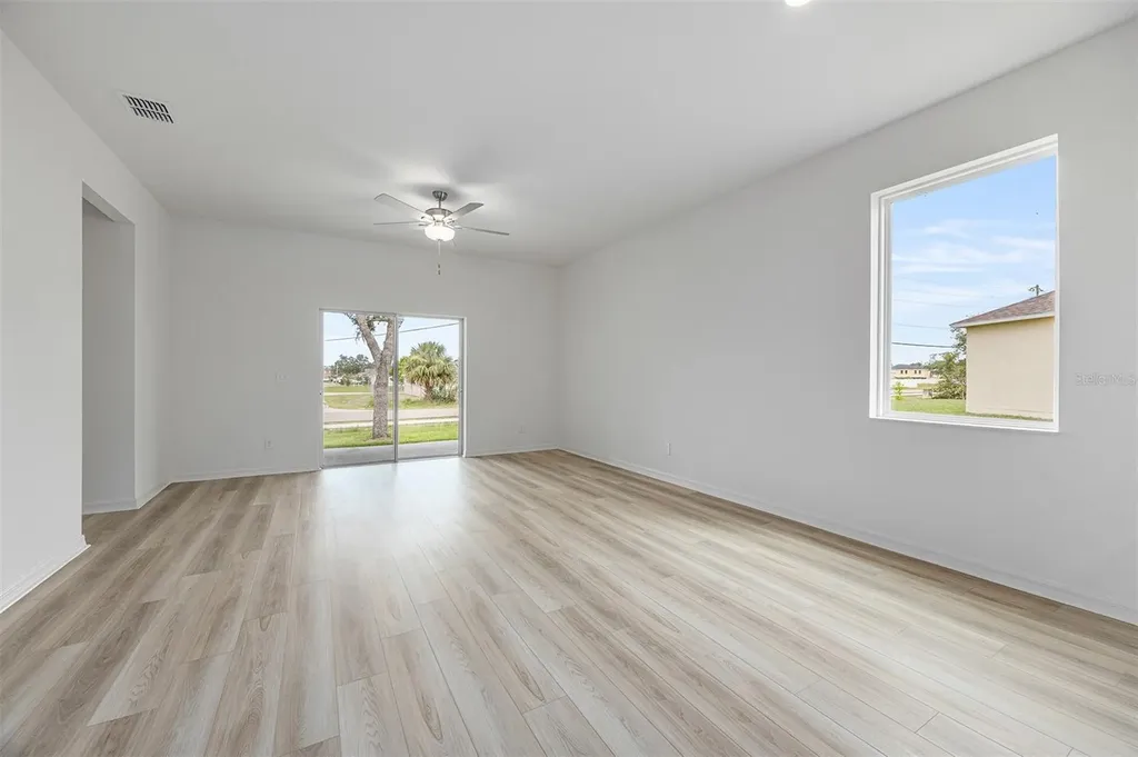 385 Begonia Court Poinciana FL 34759