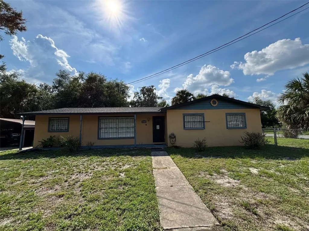 820 Martin L King Jr Avenue Lakeland FL 33815