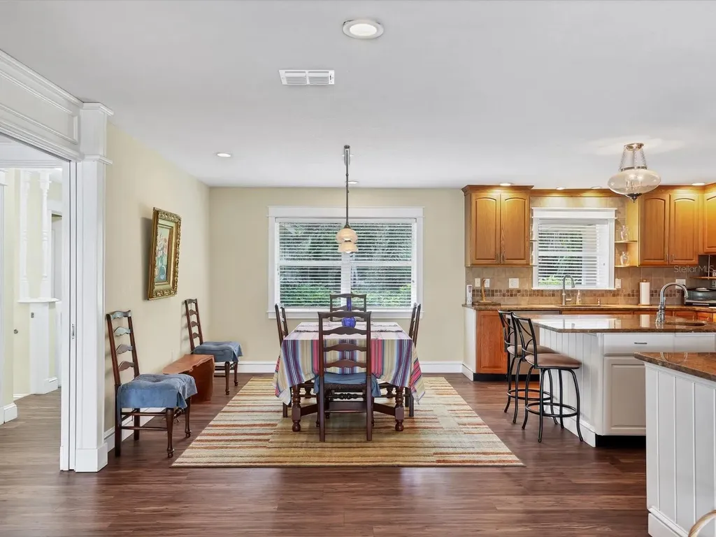 4708 Hidden River Road Sarasota FL 34240