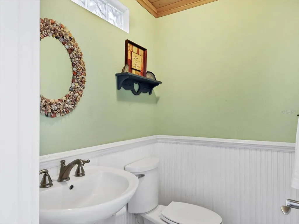 4708 Hidden River Road Sarasota FL 34240