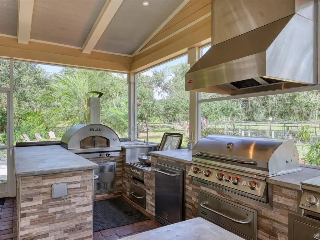 4708 Hidden River Road Sarasota FL 34240
