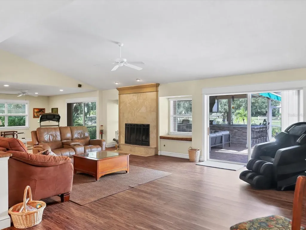 4708 Hidden River Road Sarasota FL 34240