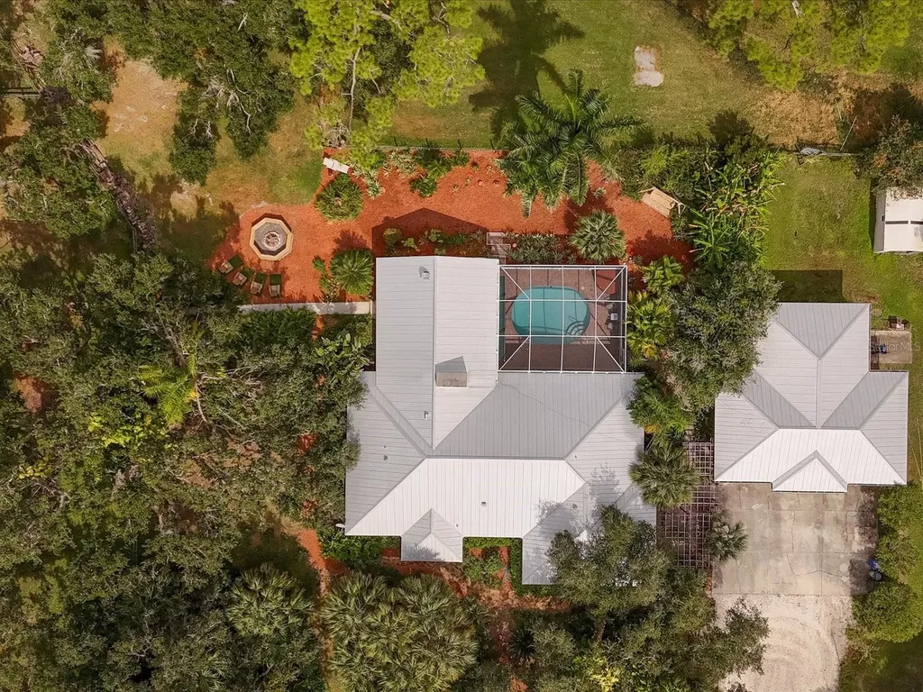 4708 Hidden River Road Sarasota FL 34240
