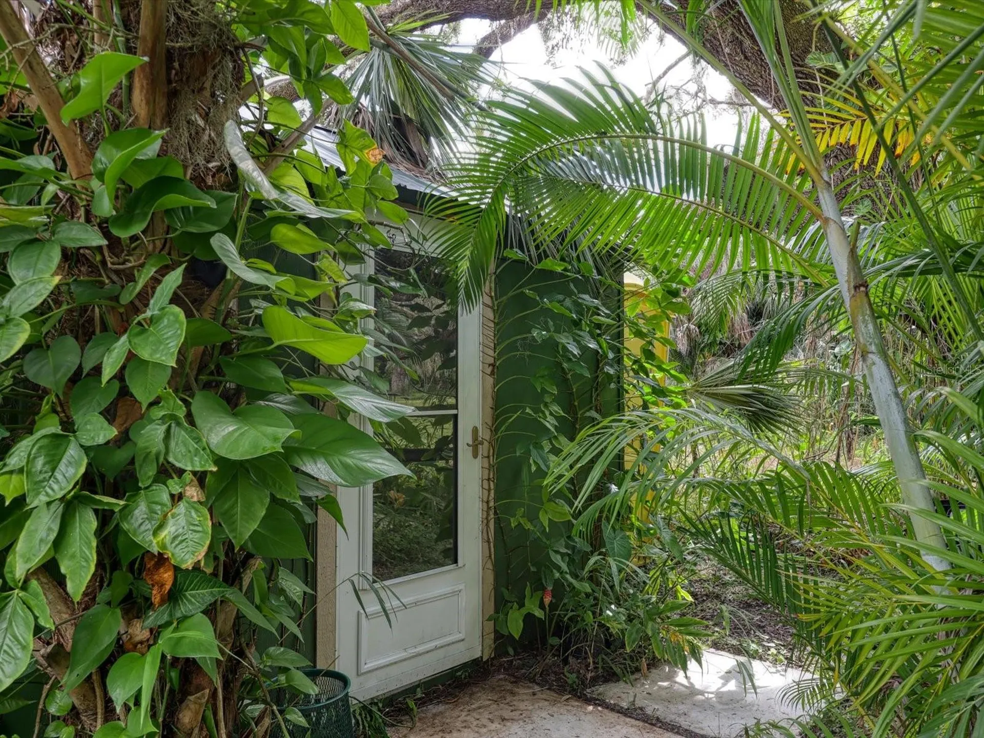 4708 Hidden River Road Sarasota FL 34240