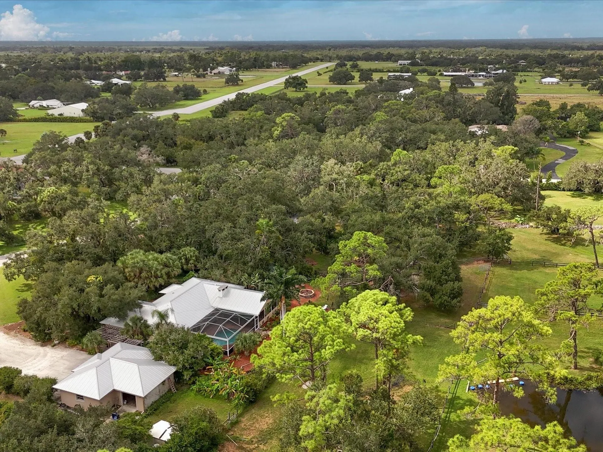 4708 Hidden River Road Sarasota FL 34240