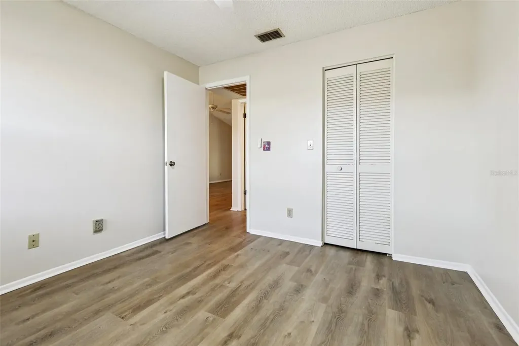 10780 43rd Street N Clearwater FL 33762