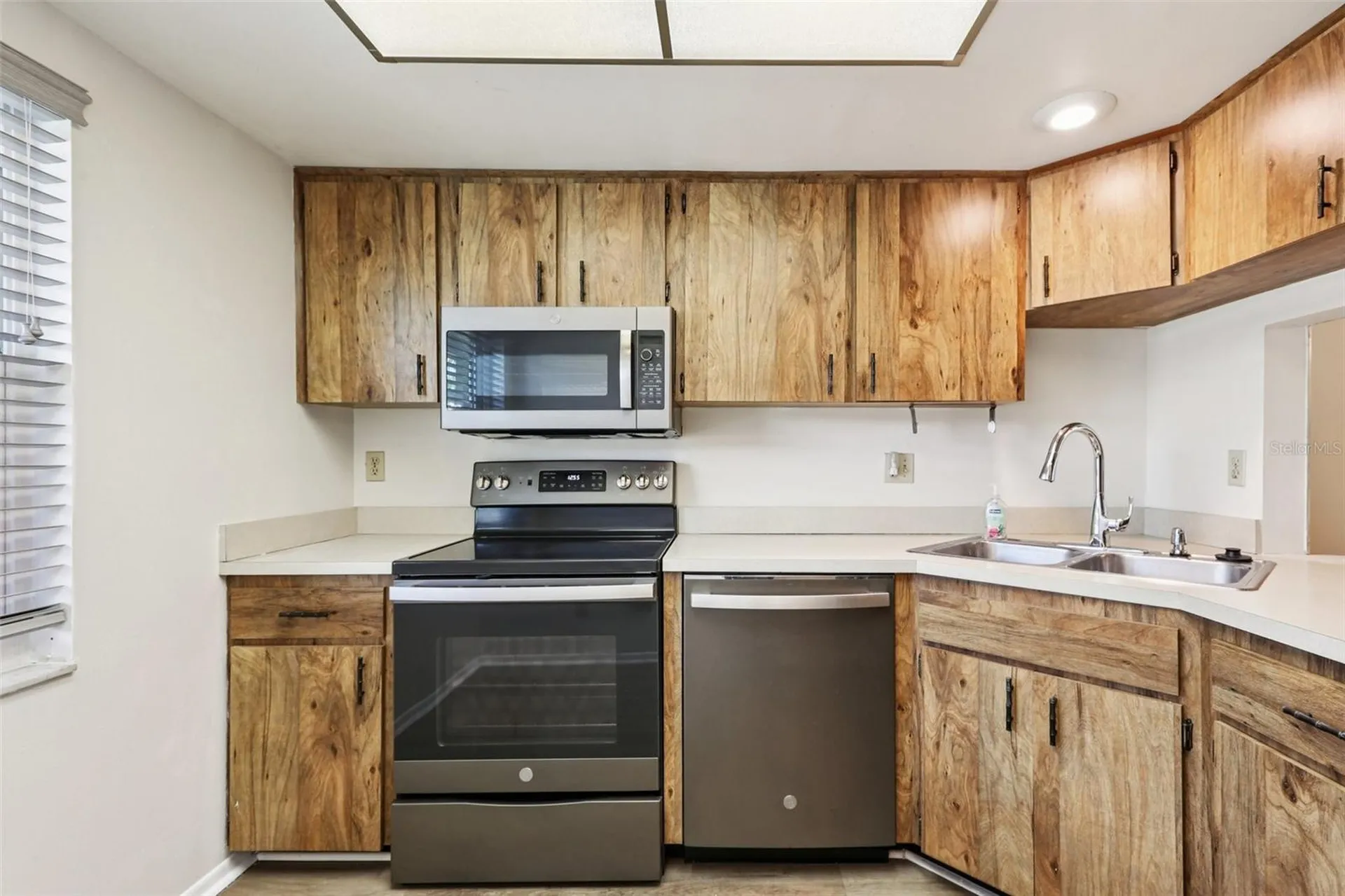 10780 43rd Street N Clearwater FL 33762