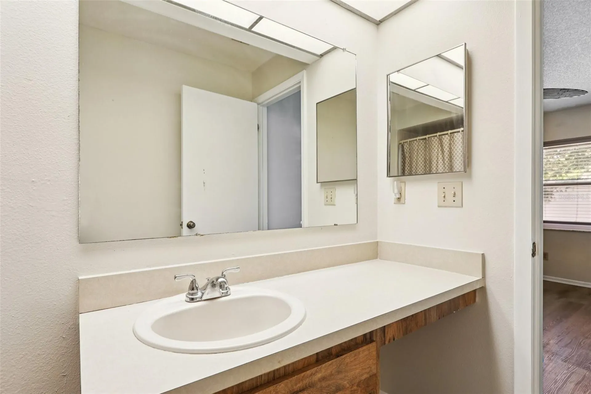 10780 43rd Street N Clearwater FL 33762