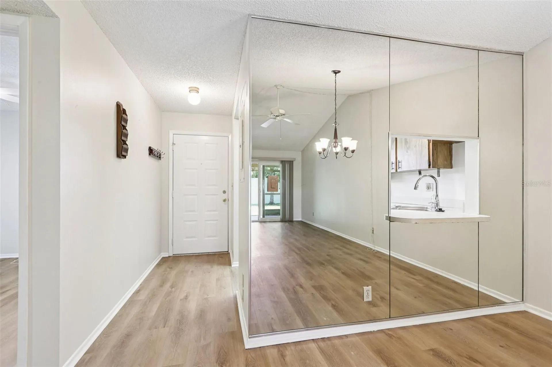10780 43rd Street N Clearwater FL 33762