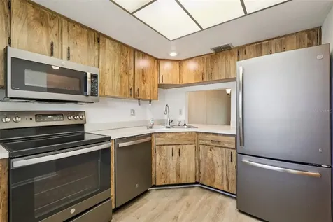 10780 43rd Street N Clearwater FL 33762