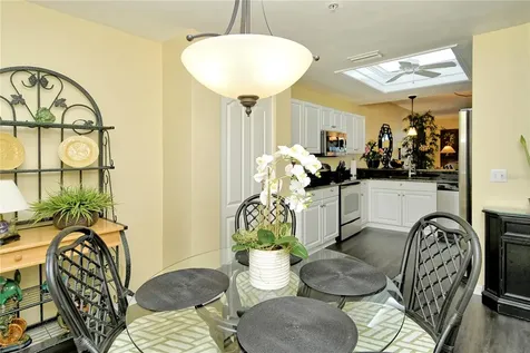 5250 Hyland Hills Avenue Sarasota FL 34241