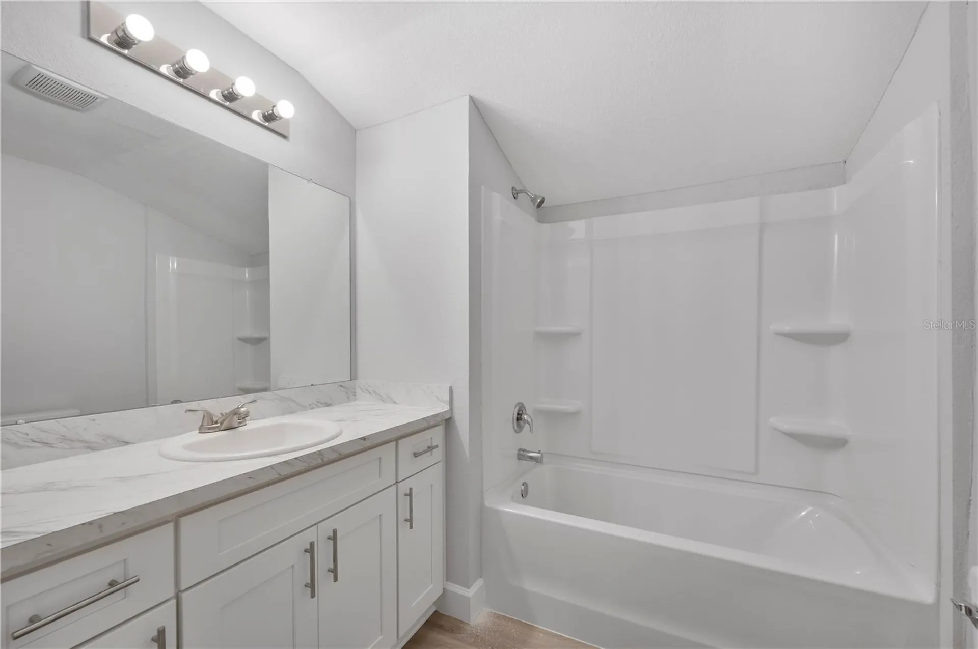 4885 Cherry Drive Mulberry FL 33860