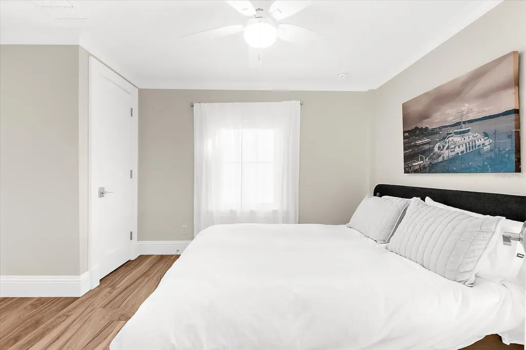 116 Garden Lane Sarasota FL 34242
