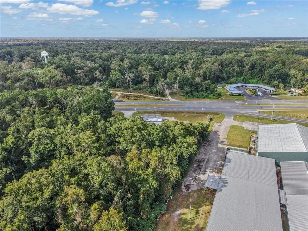 17751 NW Us Highway 19 Trenton FL 32693