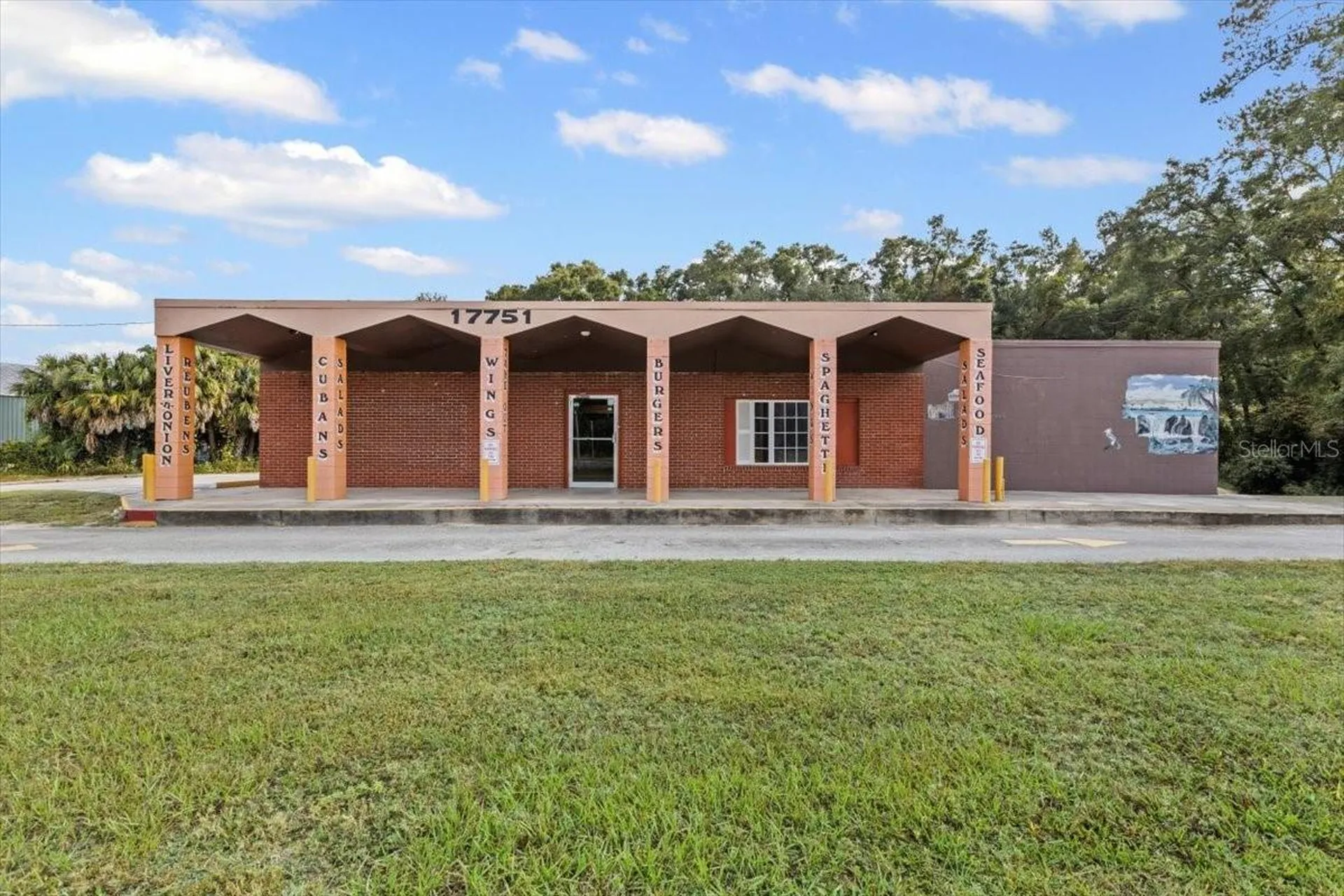 17751 NW Us Highway 19 Trenton FL 32693