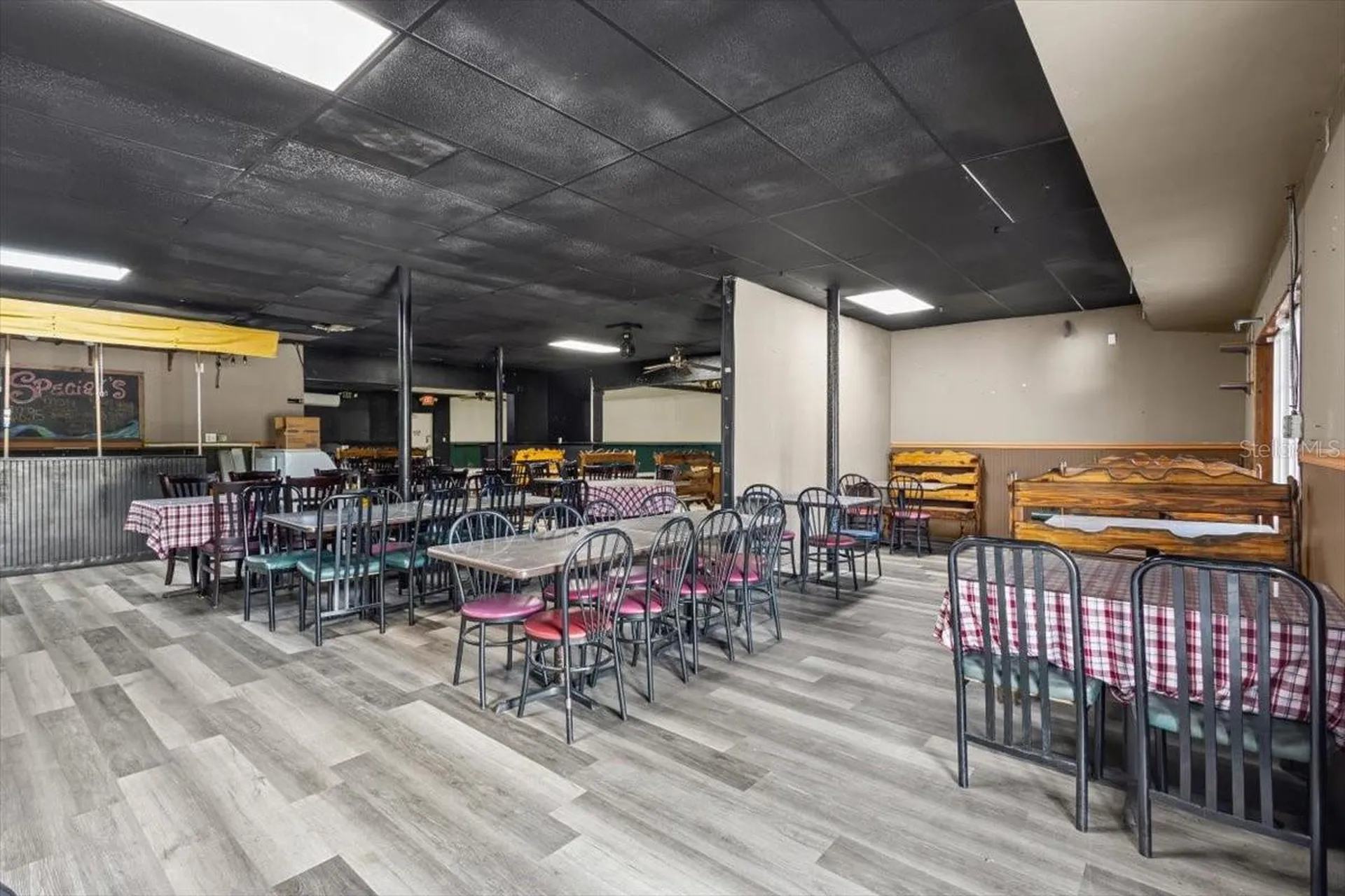 17751 NW Us Highway 19 Trenton FL 32693