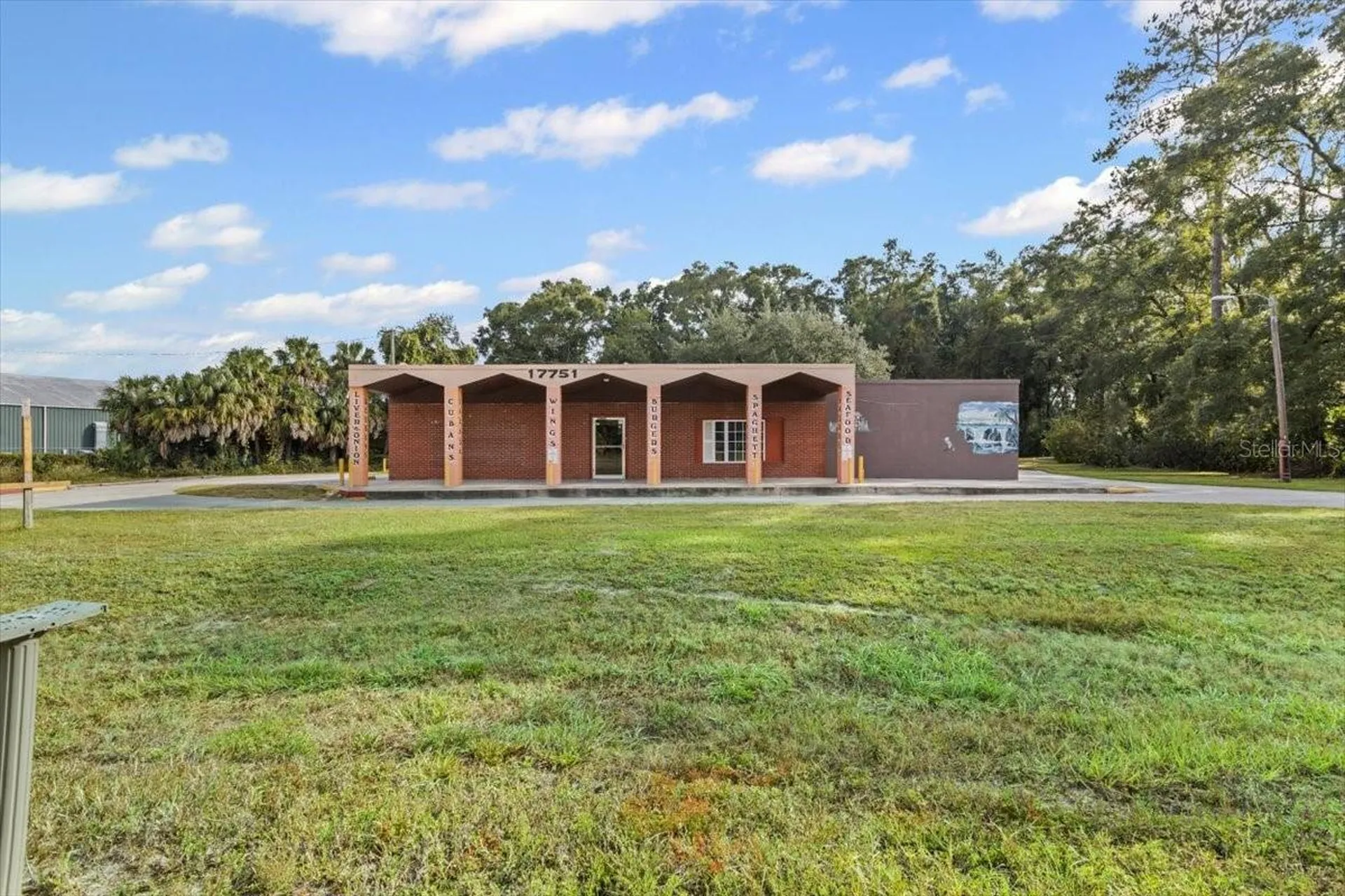 17751 NW Us Highway 19 Trenton FL 32693