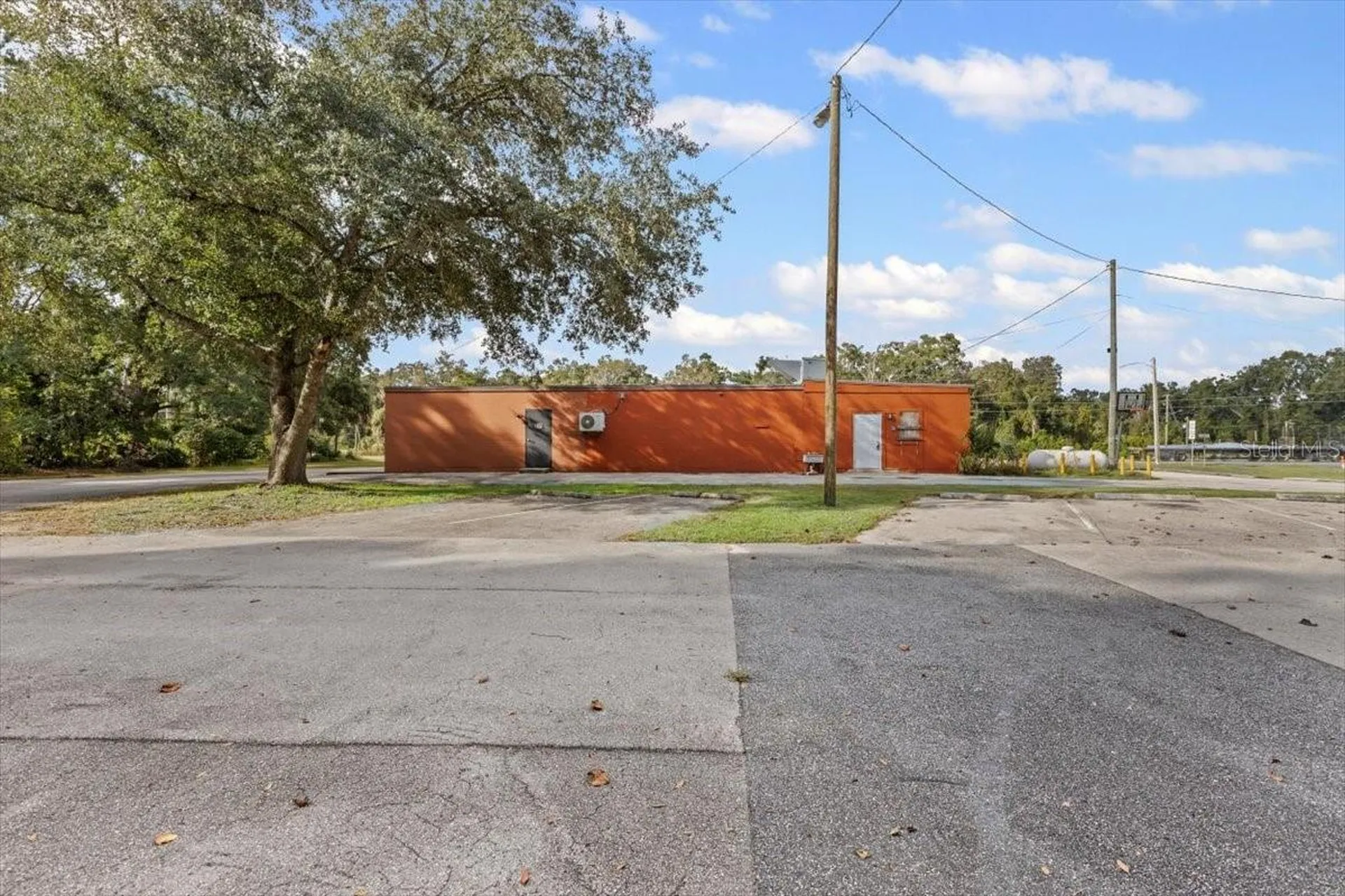 17751 NW Us Highway 19 Trenton FL 32693