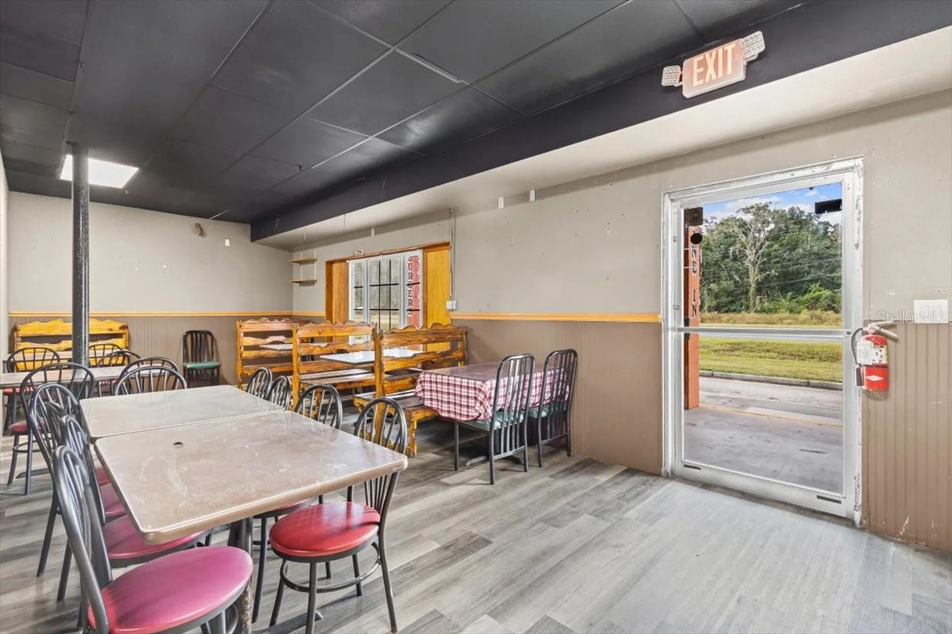 17751 NW Us Highway 19 Trenton FL 32693