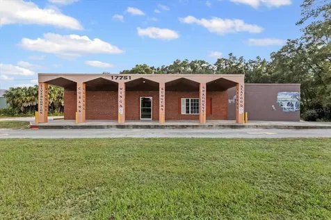 17751 NW Us Highway 19 Trenton FL 32693