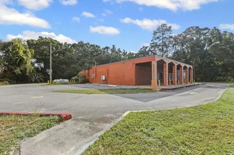 17751 NW Us Highway 19 Trenton FL 32693