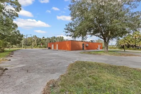 17751 NW Us Highway 19 Trenton FL 32693