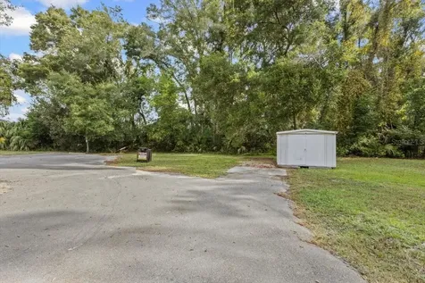 17751 NW Us Highway 19 Trenton FL 32693