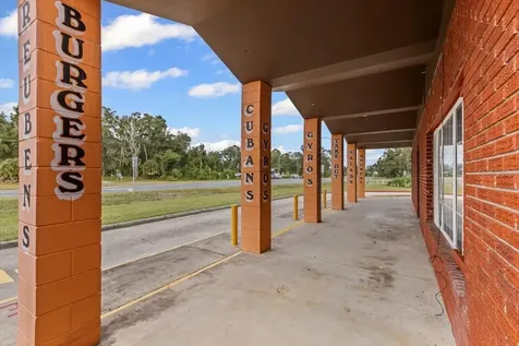 17751 NW Us Highway 19 Trenton FL 32693