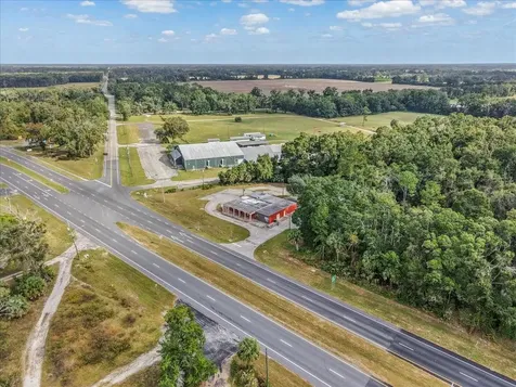 17751 NW Us Highway 19 Trenton FL 32693