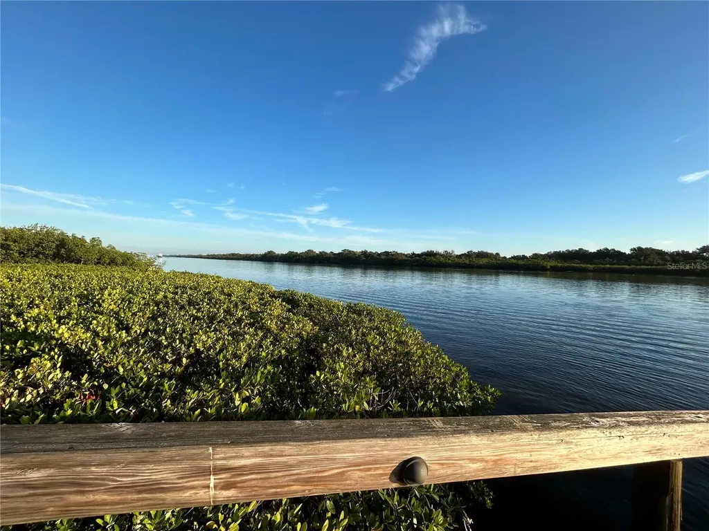 304 Portside Lane Edgewater FL 32141