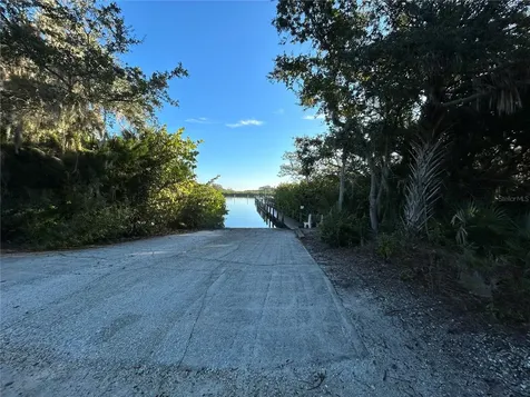 304 Portside Lane Edgewater FL 32141
