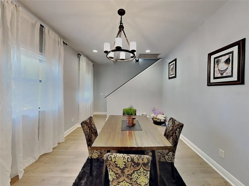 17660 County Road 455 Montverde FL 34756