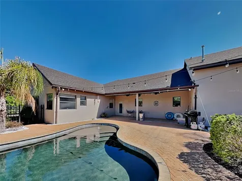17660 County Road 455 Montverde FL 34756